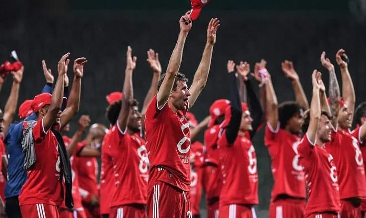 BayernMunich Bayern Munich 8th league title