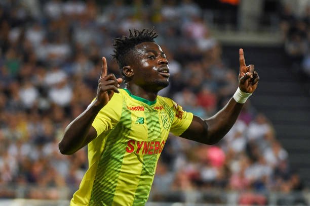 moses simon nantes